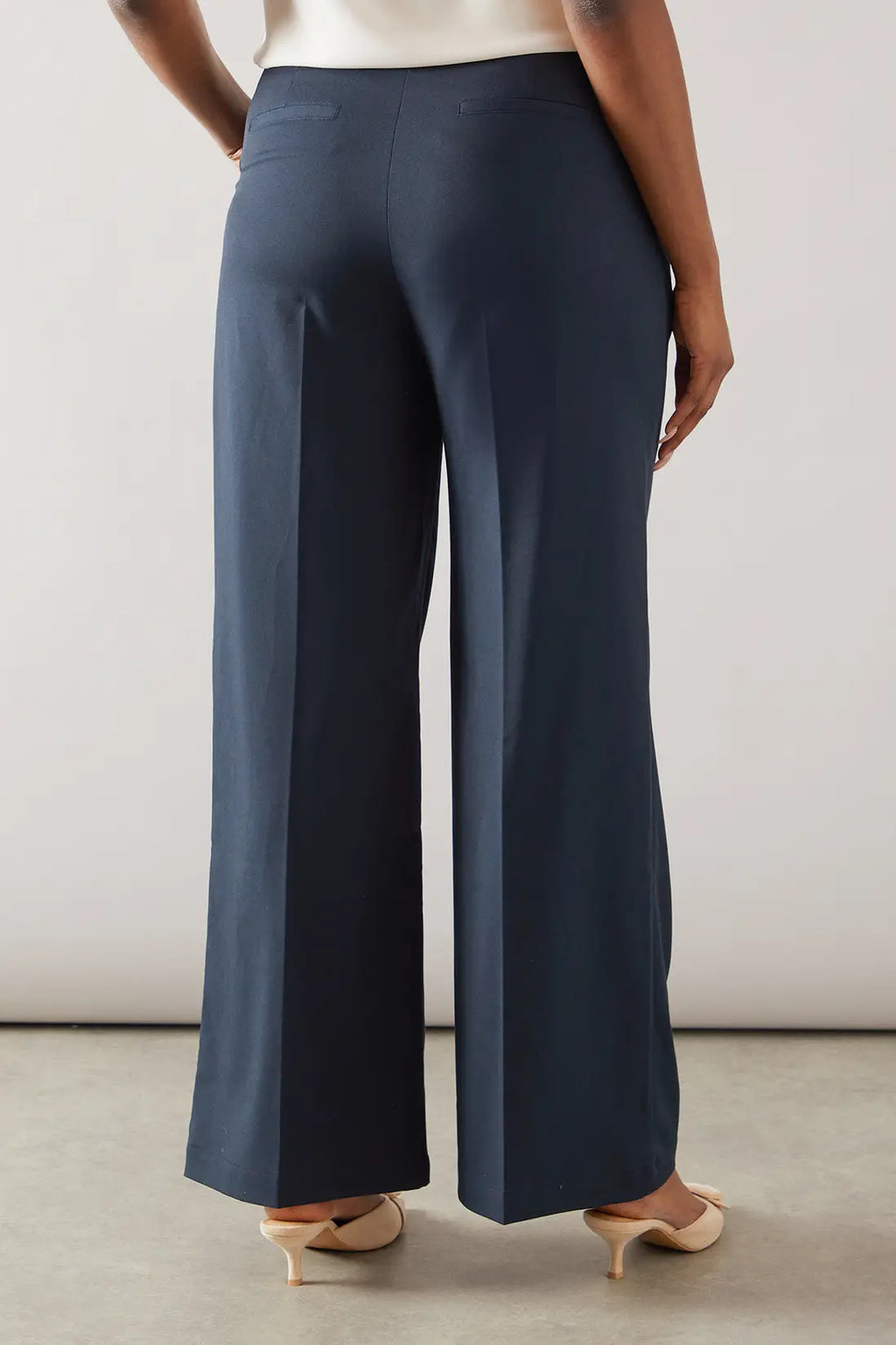 Navy Wide Leg Pleat Detail Trouser