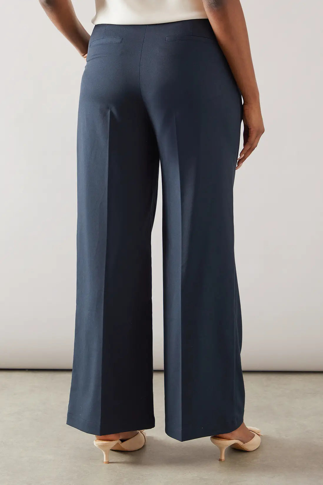 Navy Wide Leg Pleat Detail Trouser