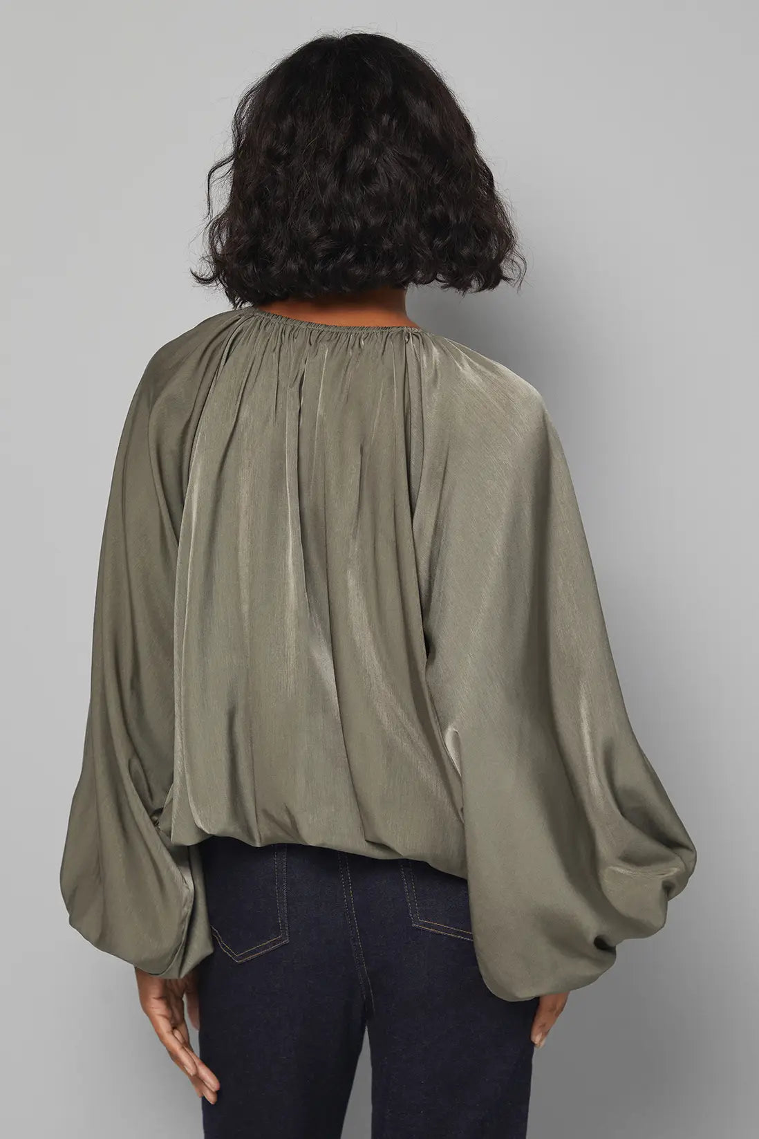 Gathered Puff Hem Blouse