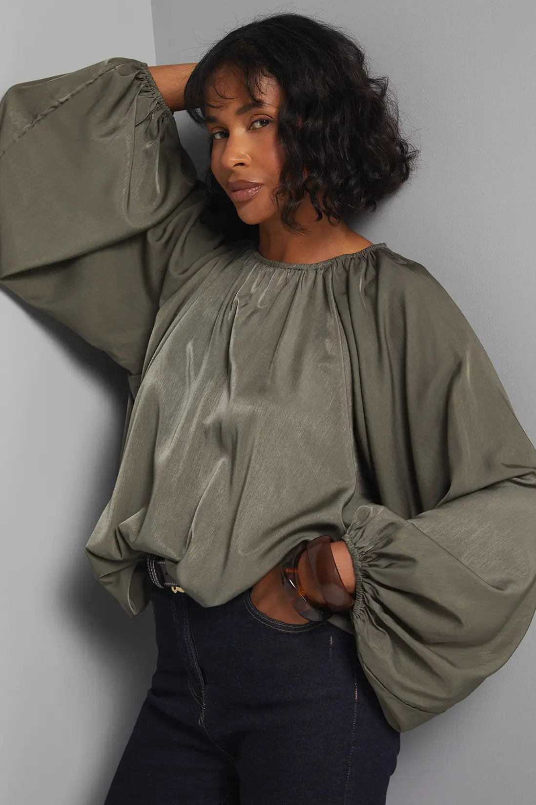 Gathered Puff Hem Blouse