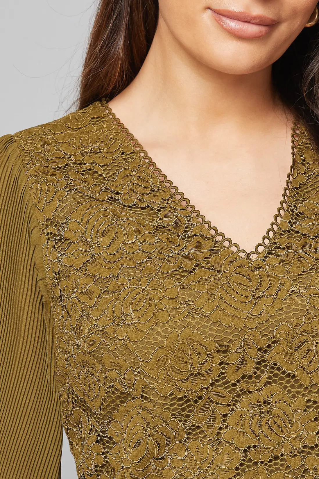 Occasion Lace Pleat Sleeve Shift Dress